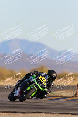 media/Jan-22-2023-CVMA (Sun) [[66d43cdebf]]/Race 17 Amateur Formula Open/